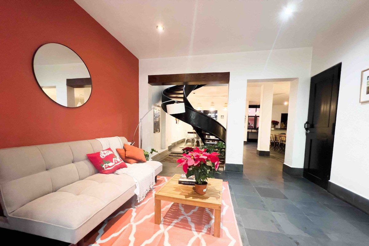 The Perfect Home in La Condesa for Large Groups ! gallery image 2