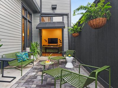 Private Heated Pool and Luxury Home