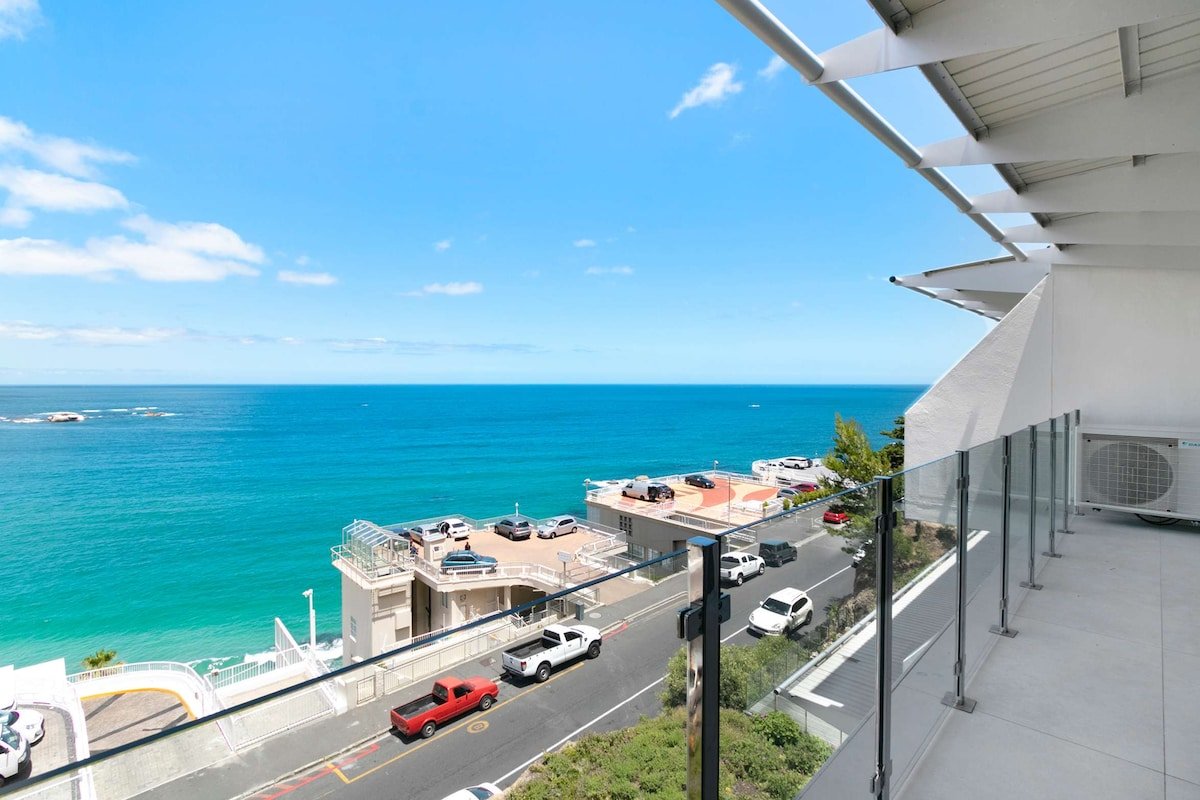 Clifton Allure – Breathtaking ocean views gallery image 3