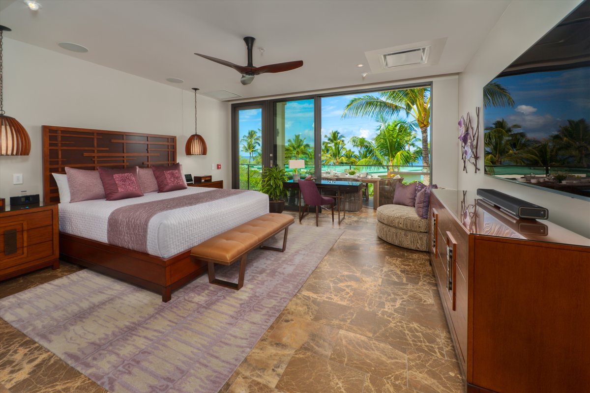 Andaz 813 Lux Boardwalk Oceanfront Penthouse for 8