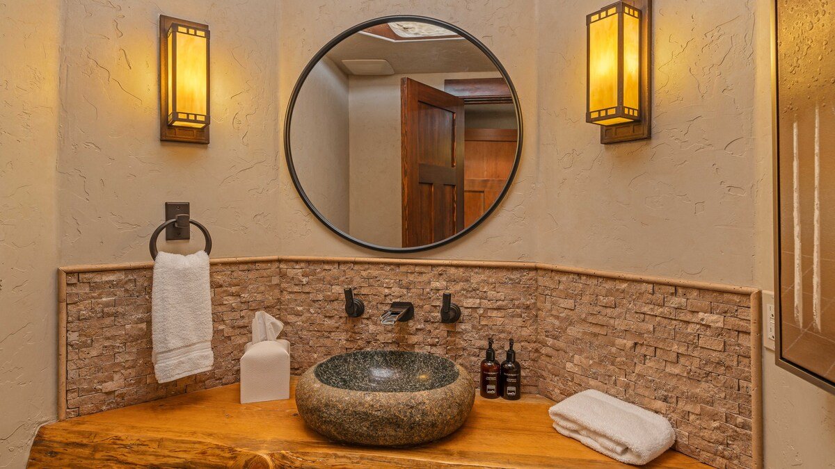 Magnificent + Theater + Hot Tub | Alpine Grandeur gallery image 3