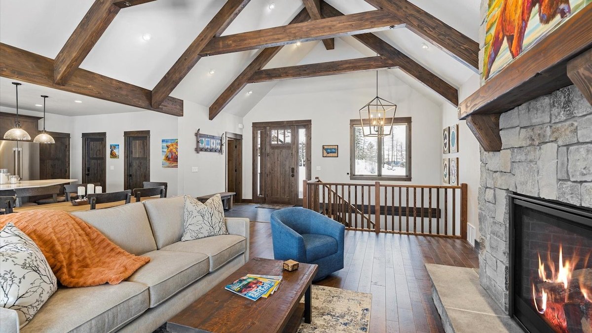 The Sunrise Ridge Chalet gallery image 4