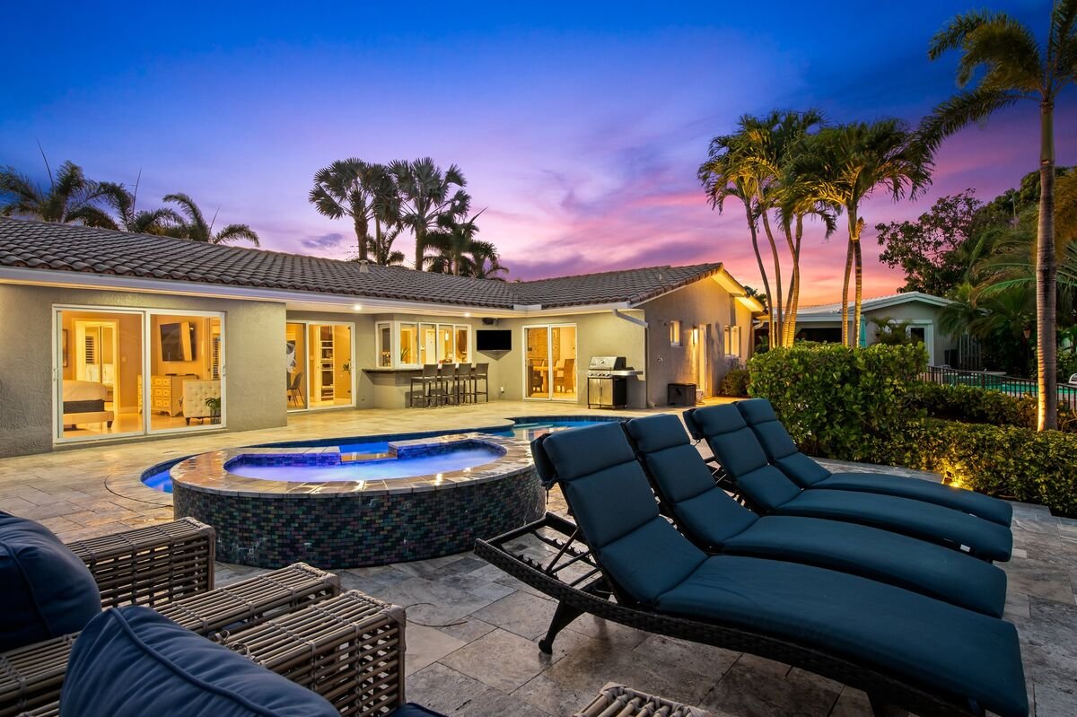 ~Heated Pool~Jacuzzi~30ft Dock~Near Ocean~