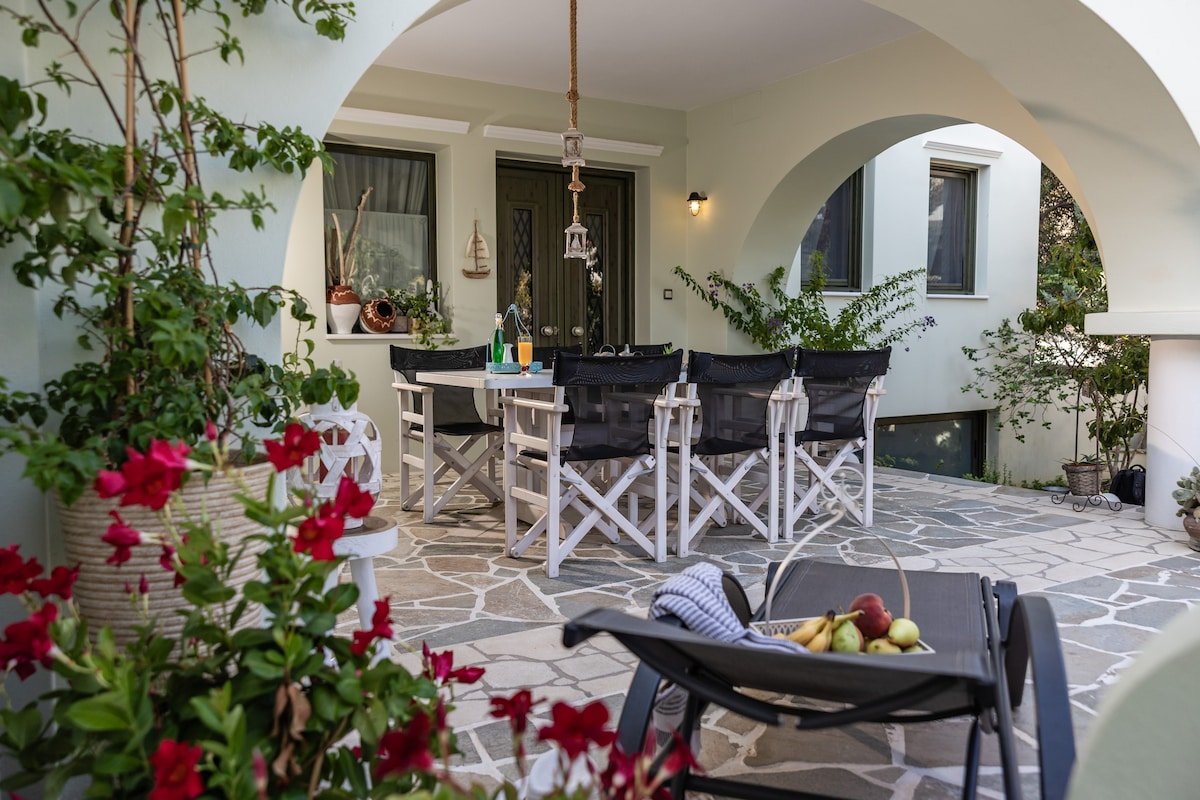 Peratsi maisonette gallery image 3