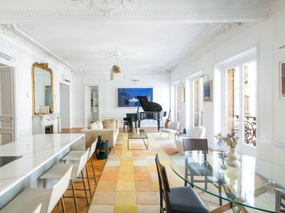 Luxury High End Condo in the Heart of Paris