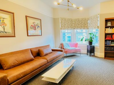 Entire 5BR Flat in Duboce Triangle, Natural Light!