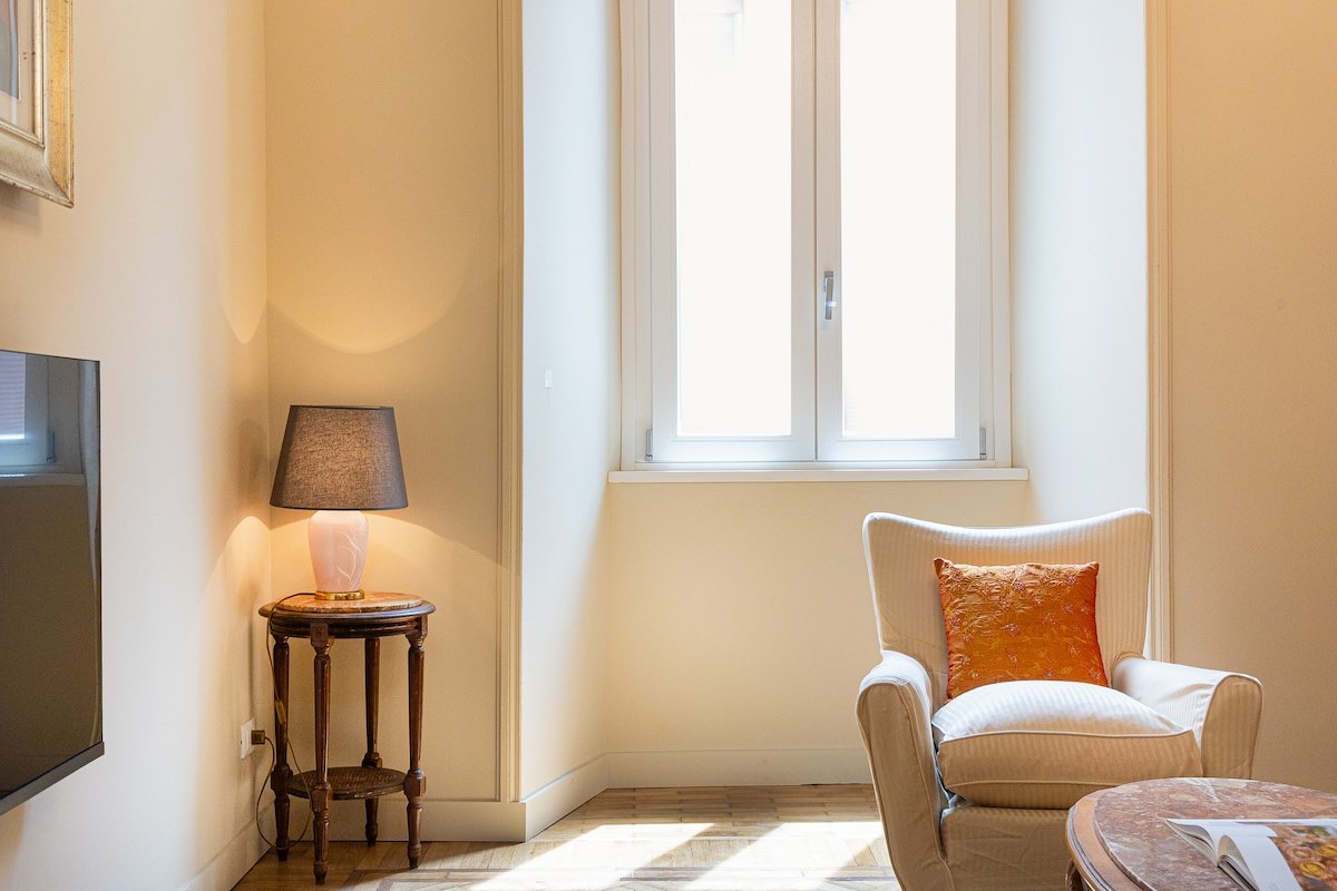 Amazing 3 Bedrooms Prati Vatican gallery image 3