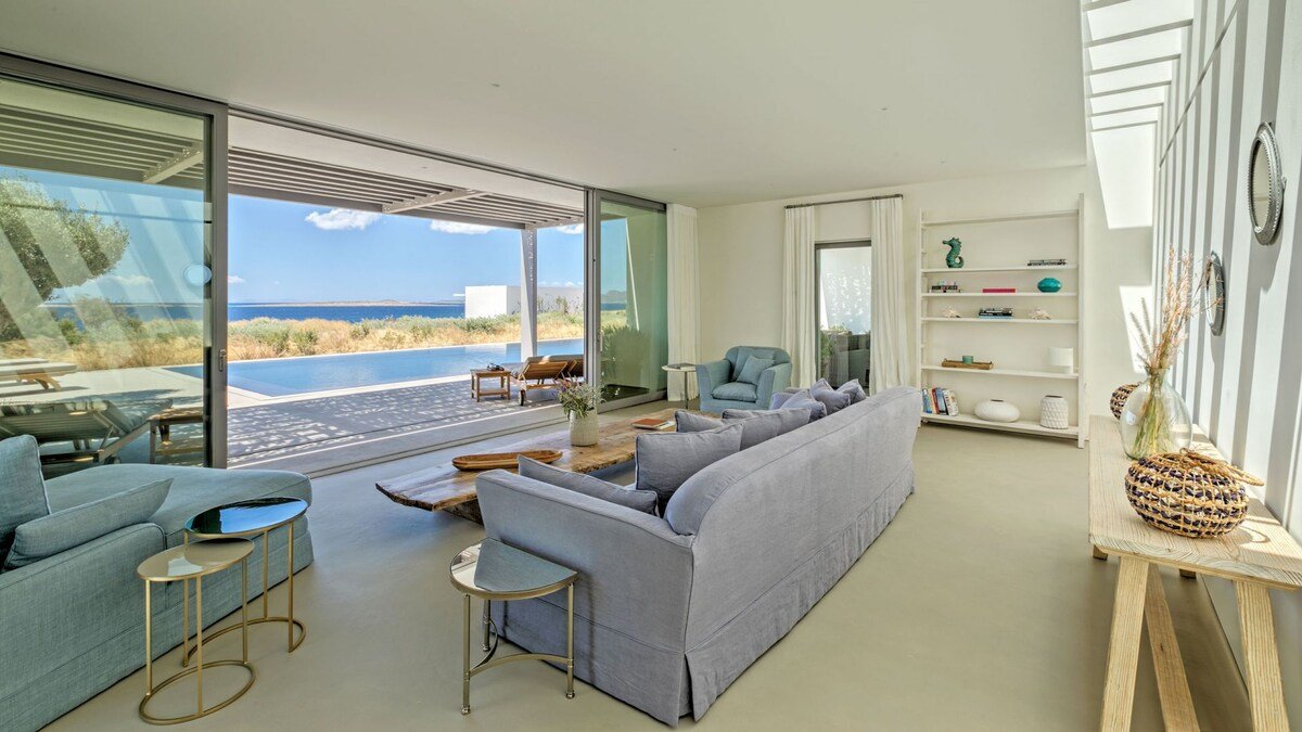 “Aquaria Villas” by Aqualiving Villas gallery image 2