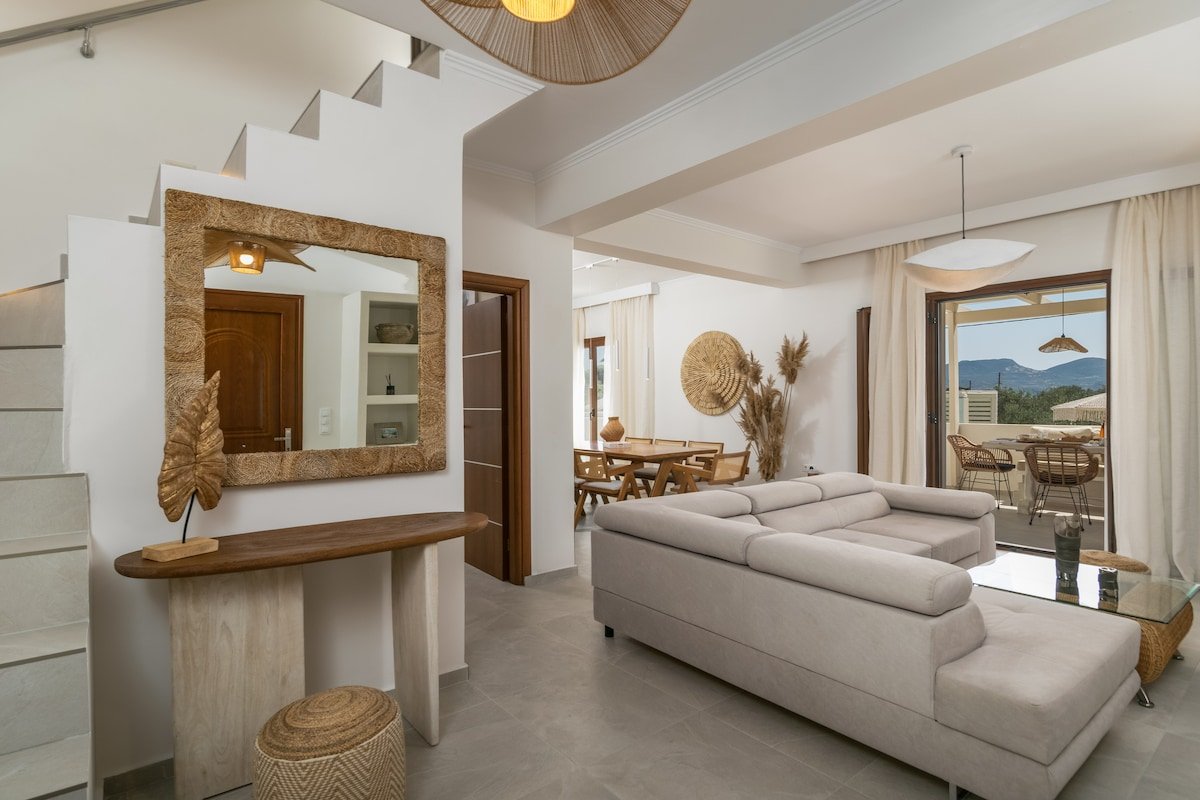 Villa Eva By Milos Concierge gallery image 4