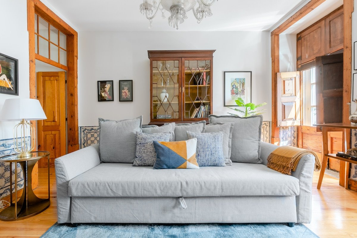 Alfama Terrace Apart First Floor With Historic Notes and AC gallery image 2