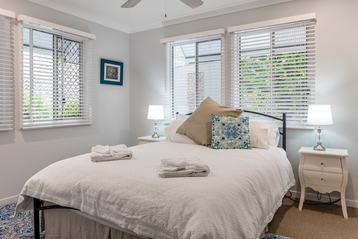 BirdSong Yeronga – Peaceful & Quiet near City gallery image 5