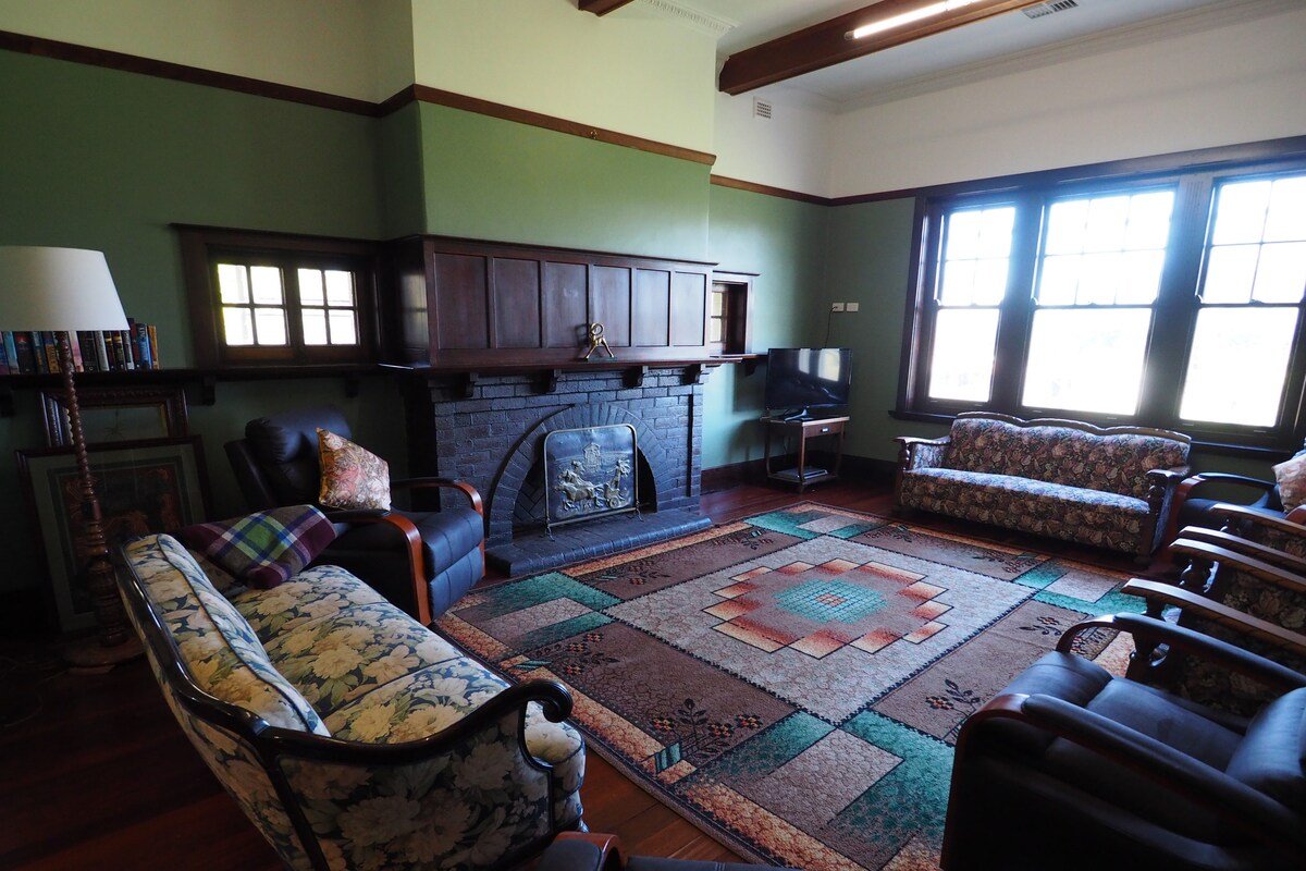 Exclusive Barossa country lodge/retreat gallery image 5