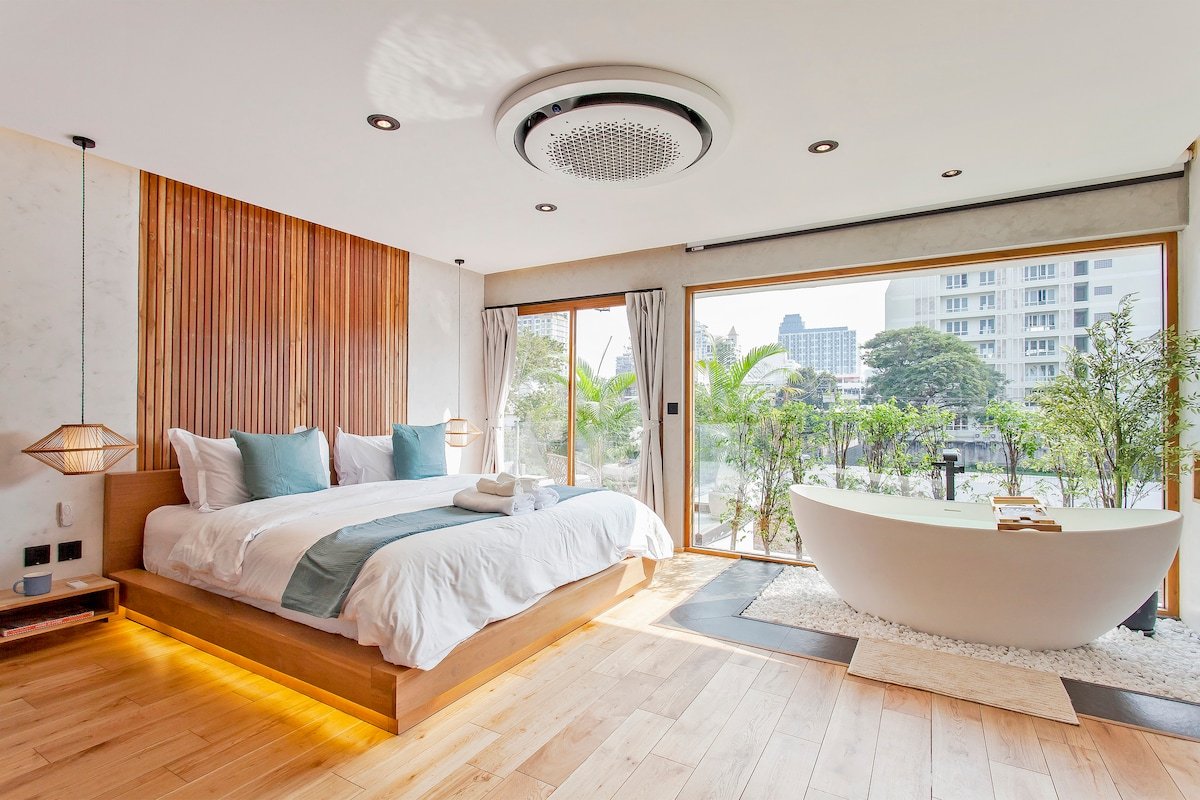 Japanese Muji Loft gallery image 2