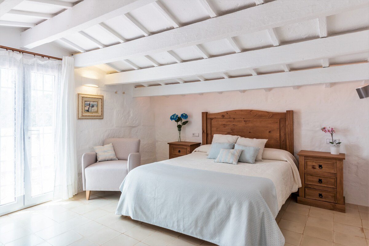 Finca Eleonora ❤ big pool & big garden,AC, Sonos ♫ gallery image 4