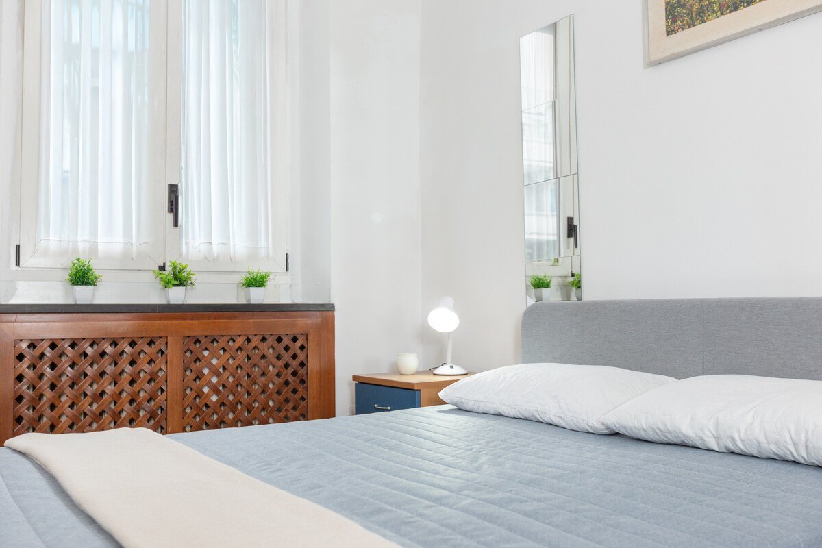 La Nuvola Exclusive Apartment {City Center} gallery image 5