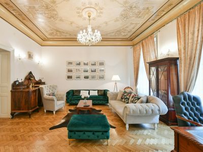 Huge 3bdr Charles Bridge Oldtown Apartment Centrum