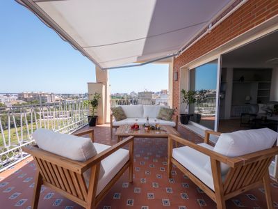 Stylish penthouse, stunning terrace in Valencia