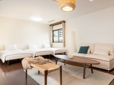 西新宿駅から徒歩２分の好立地/最大11人収容/新宿