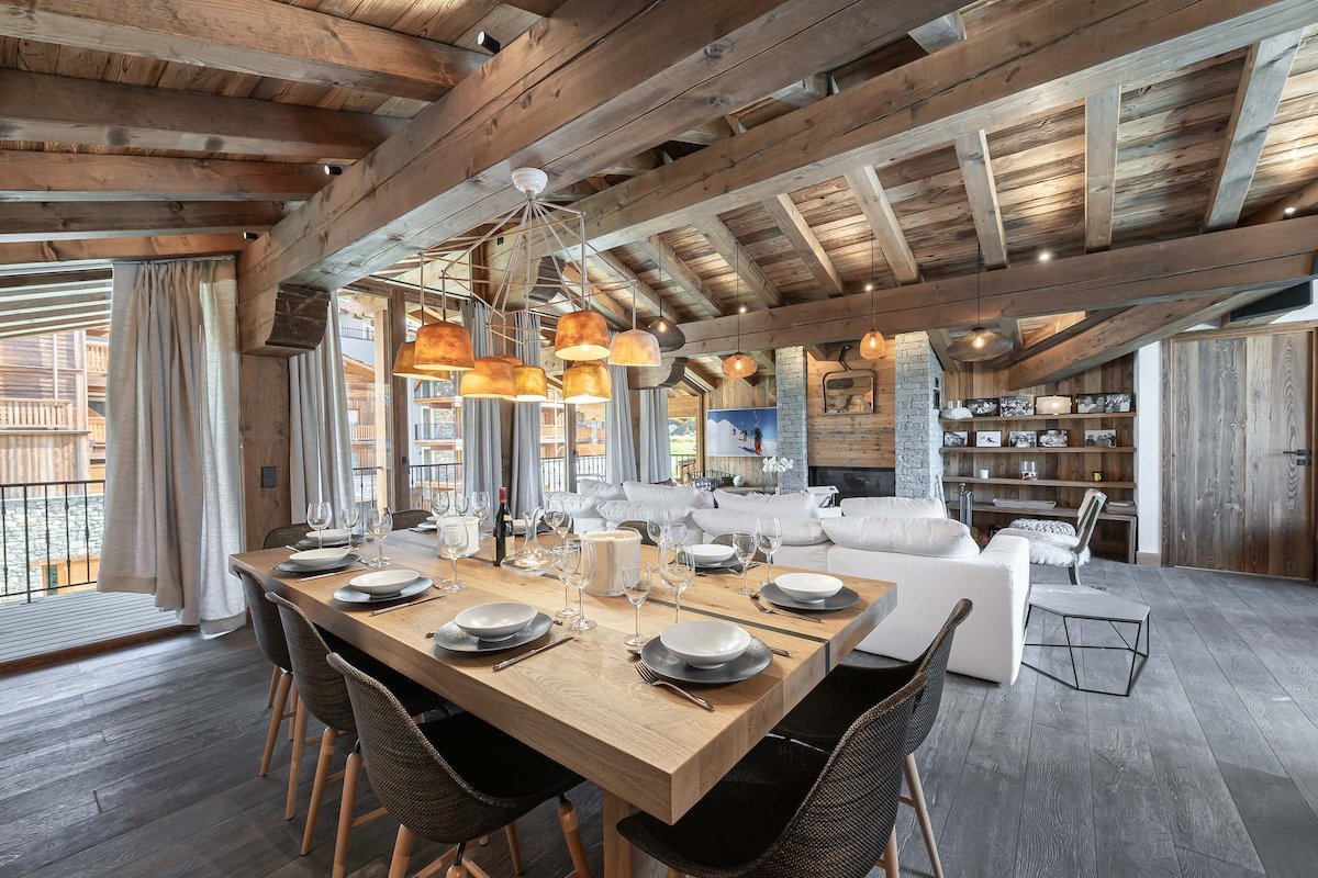 Duplex Apartment And Foot Skiing gallery image 2