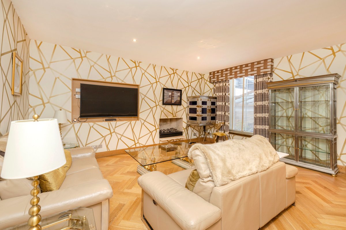 Argyl | Beautiful 3 bed Apt. on York Place