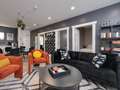 Modern Nashville Home Near Downtown with King Bed