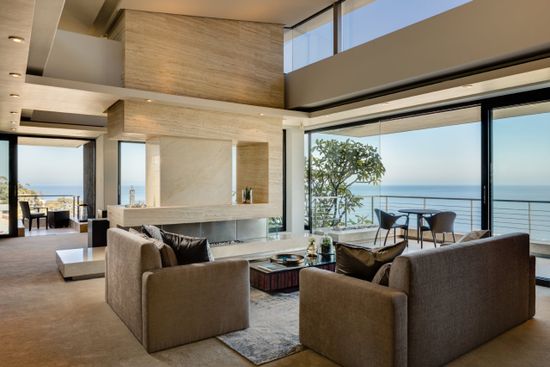 Photo 2 of Moon Dance Villa accommodation in Bantry Bay, Cape Town with 4 bedrooms and 7 bathrooms