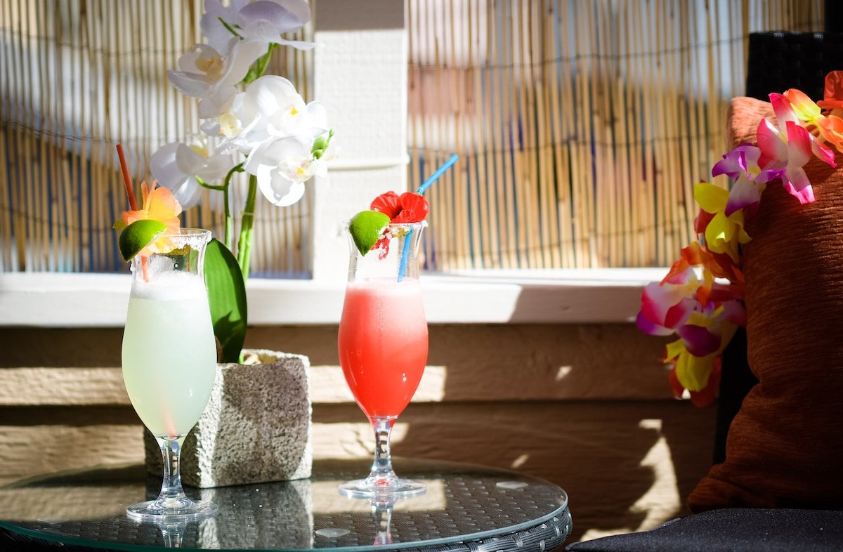 Steps To The Sand! Central SD Beach Paradise! gallery image 4