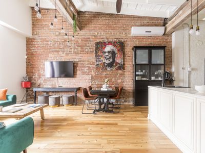 Galeria 2:Spacious 4BR/2BA Getaway•Modern/Relaxing