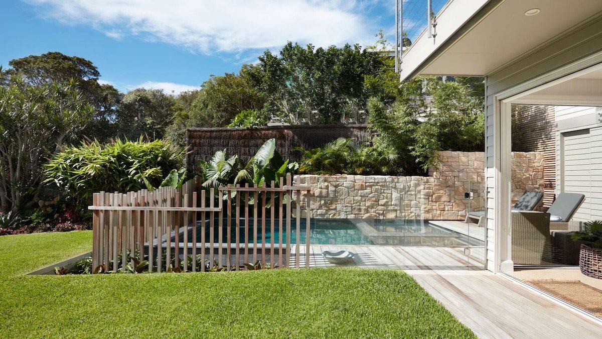 Water And Waves gallery image 5