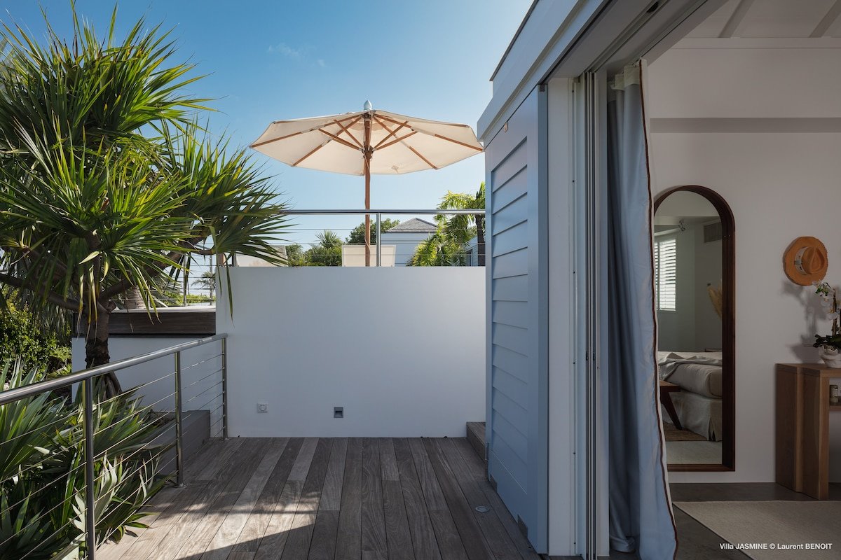 Jasmine gallery image 4