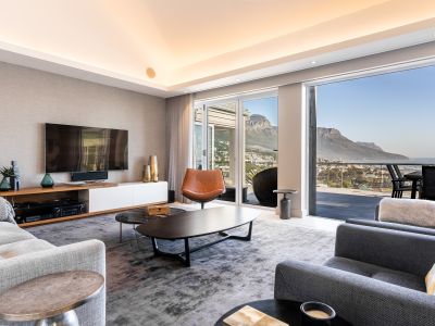 Luxury Camps Bay Home with Stunning Ocean Views