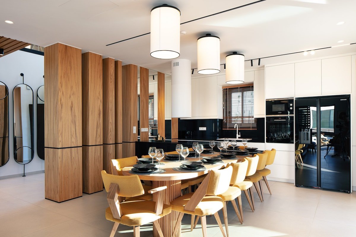 Macaw Luxury Residence, daily housekeeping! gallery image 4