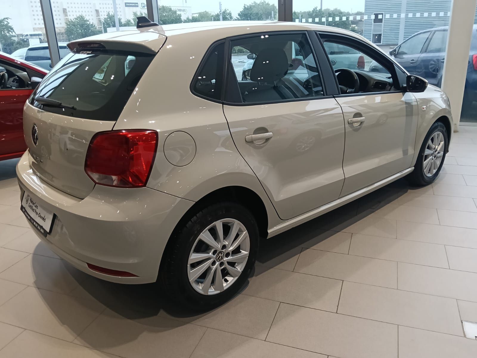 Used car gallery