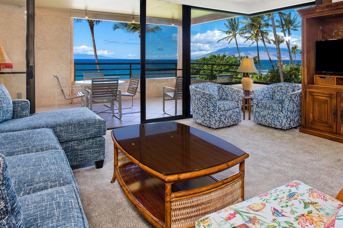 Polo Beach Club | 407