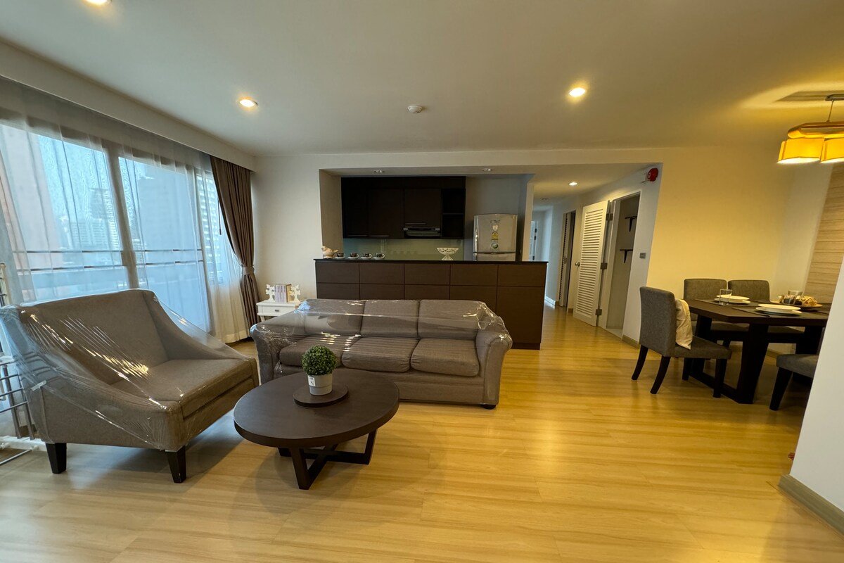 150 SQM Entire Room 6 Twinbeds for 6 ppl gallery image 3