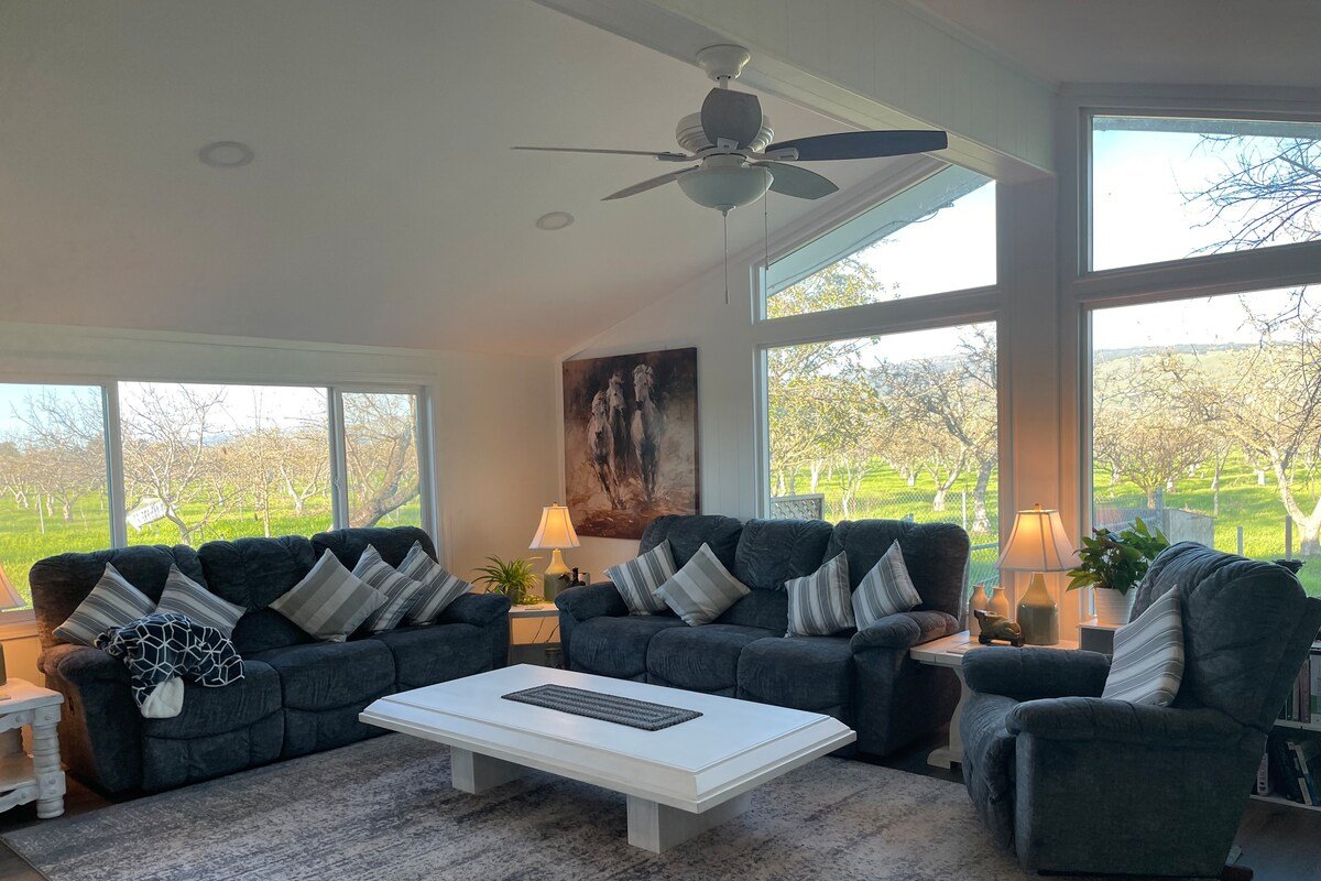 Serene beautiful farmhouse gallery image 4