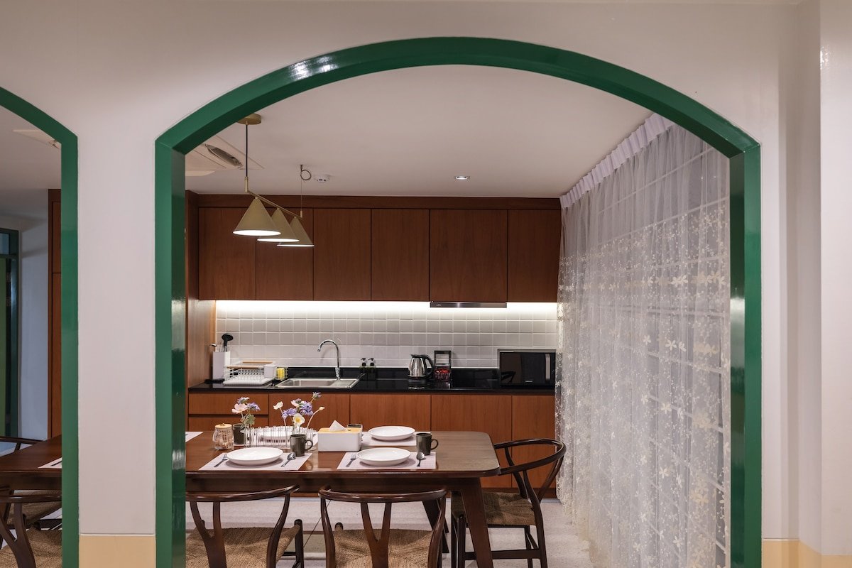 Bedtime Storeys near ICON SIAM: Baan Chareonrat gallery image 5