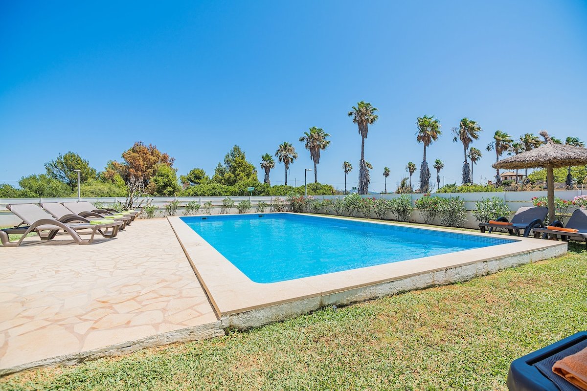 Villa Quiros II gallery image 4