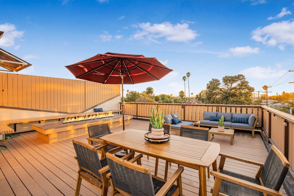 Breathtaking Beach Villa in the Heart of Venice gallery image 3