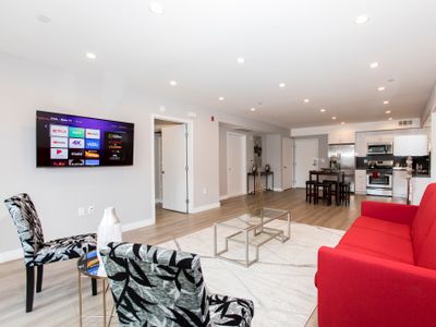 Spacious Condo w/ Balcony!