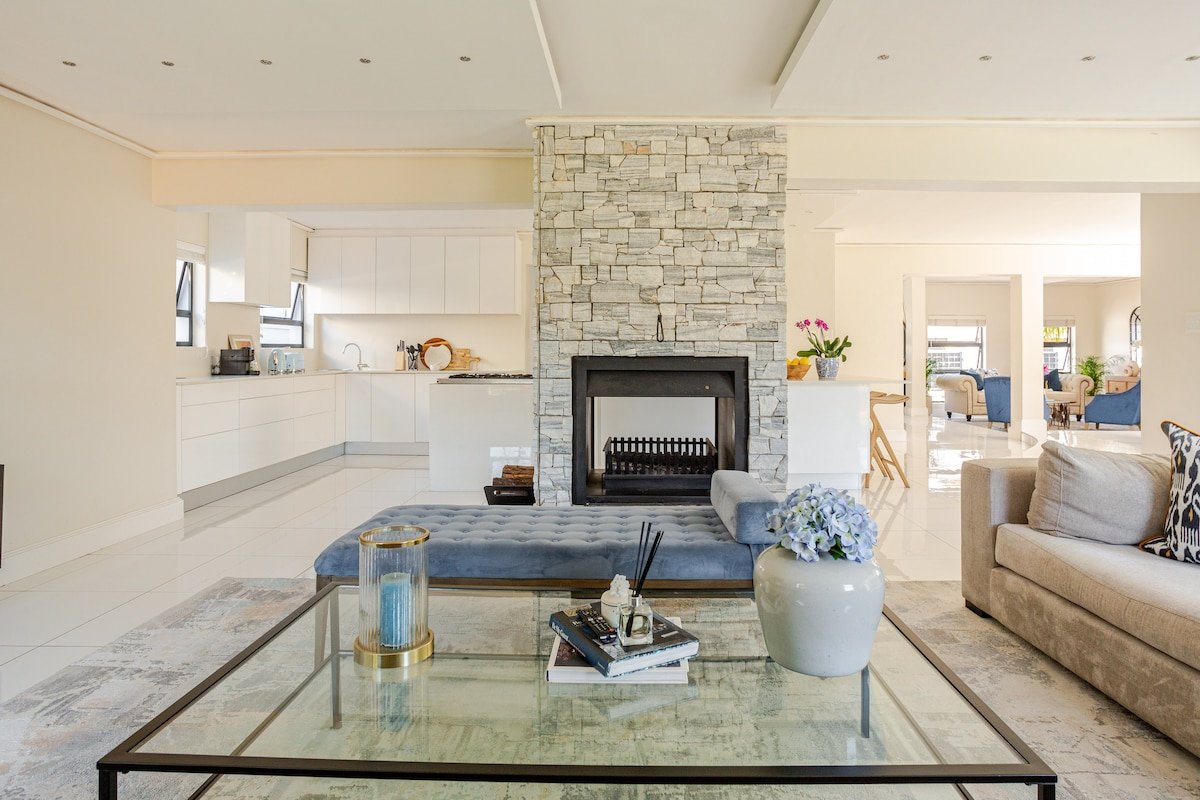 Free WIFI /2km to Kitesurfing beach/Gated Estate gallery image 5