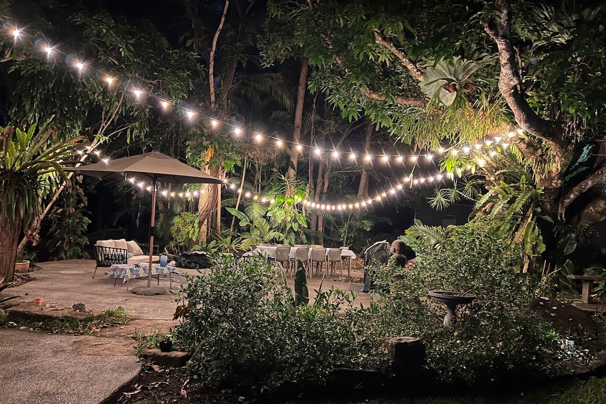 Noosa Hinterland: Spacious, BBQ, firepit, & pool gallery image 5