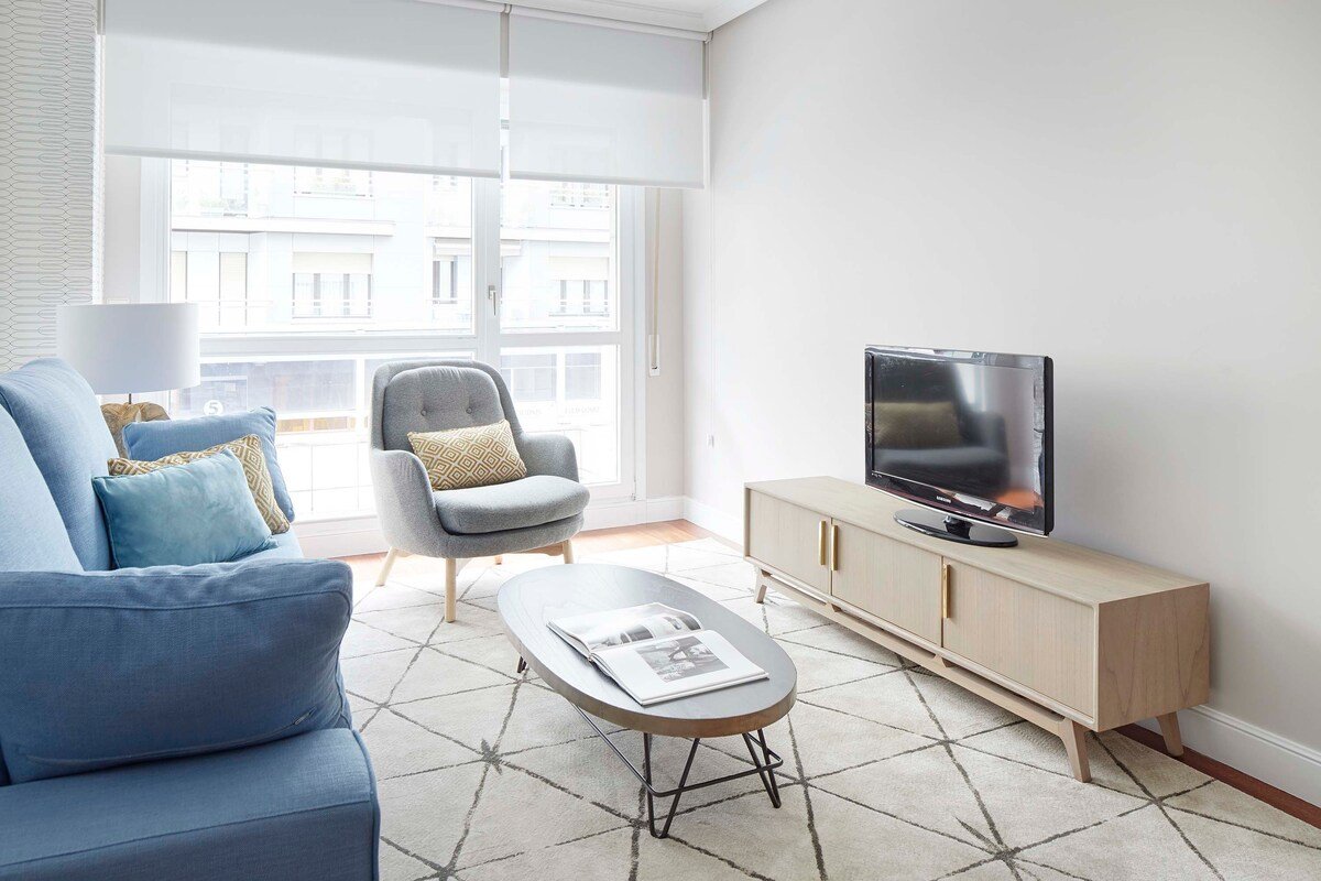 Nafarroa Plaza by FeelFree Rentals gallery image 4