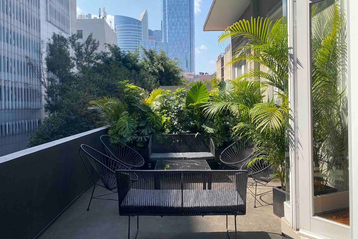 Luxury PH | Amazing Terraces | Security guard 24/7 gallery image 2