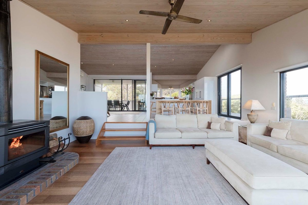 The Lookout Retreat gallery image 3