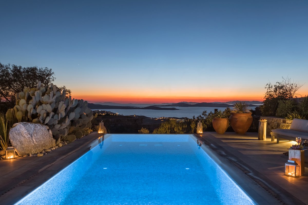 Villa Mykonian Ode Stunning Sunrise & Sunset Views
