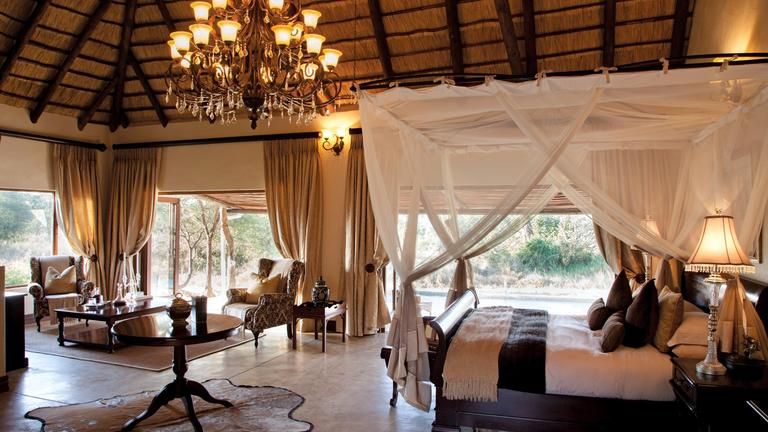 Kings Camp Honeymoon Suite
