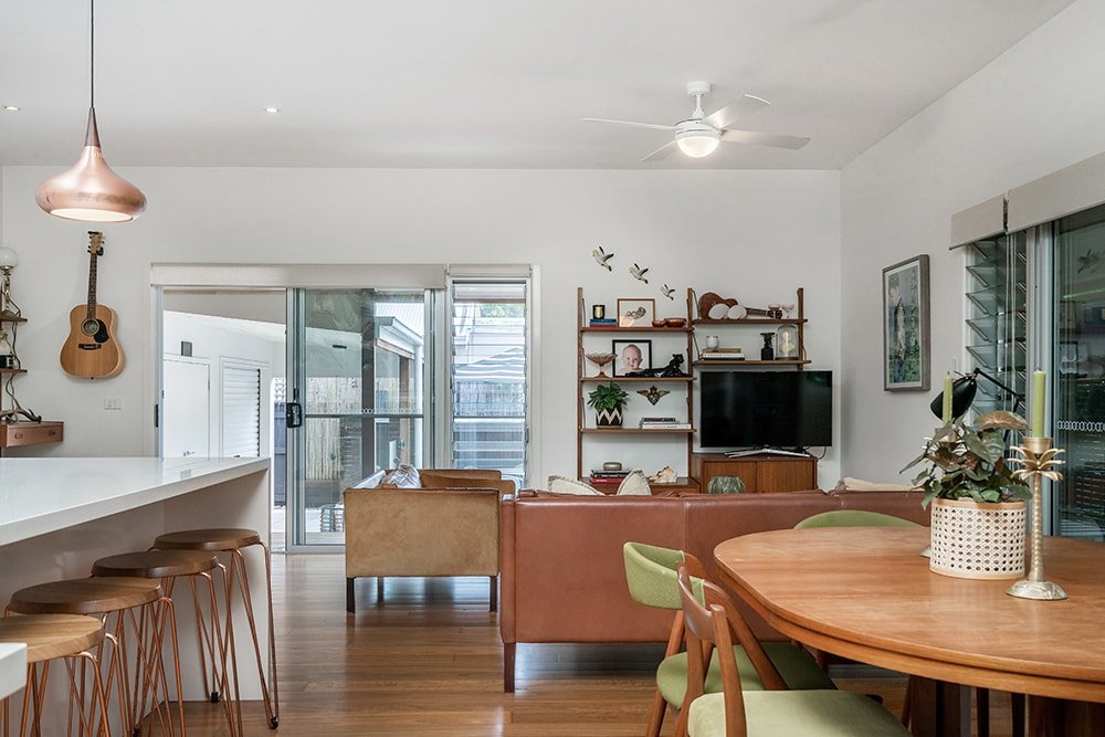 Kingsley Palms – Family Abode Walk to Town gallery image 4