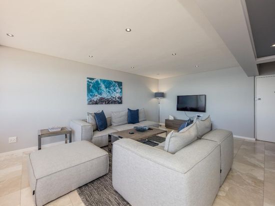 Photo 5 of Atlantic Views accommodation in Mouille Point, Cape Town with 2 bedrooms and 2 bathrooms