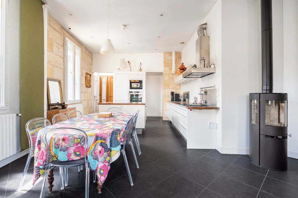 Bx centre grande échoppe avec terrasse sur le toit gallery image 4